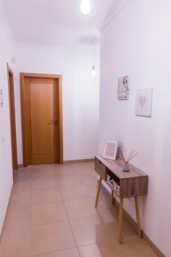 Ribeirinha'S Apartment - Rooms 波尔蒂芒 外观 照片